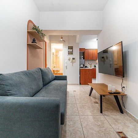 Per56 By Smart Cozy Suites - Right Next To The Metro - Parking - Available 24Hr Атина Екстериор снимка